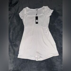 Brand New Fashion Nova White Romper Size Small